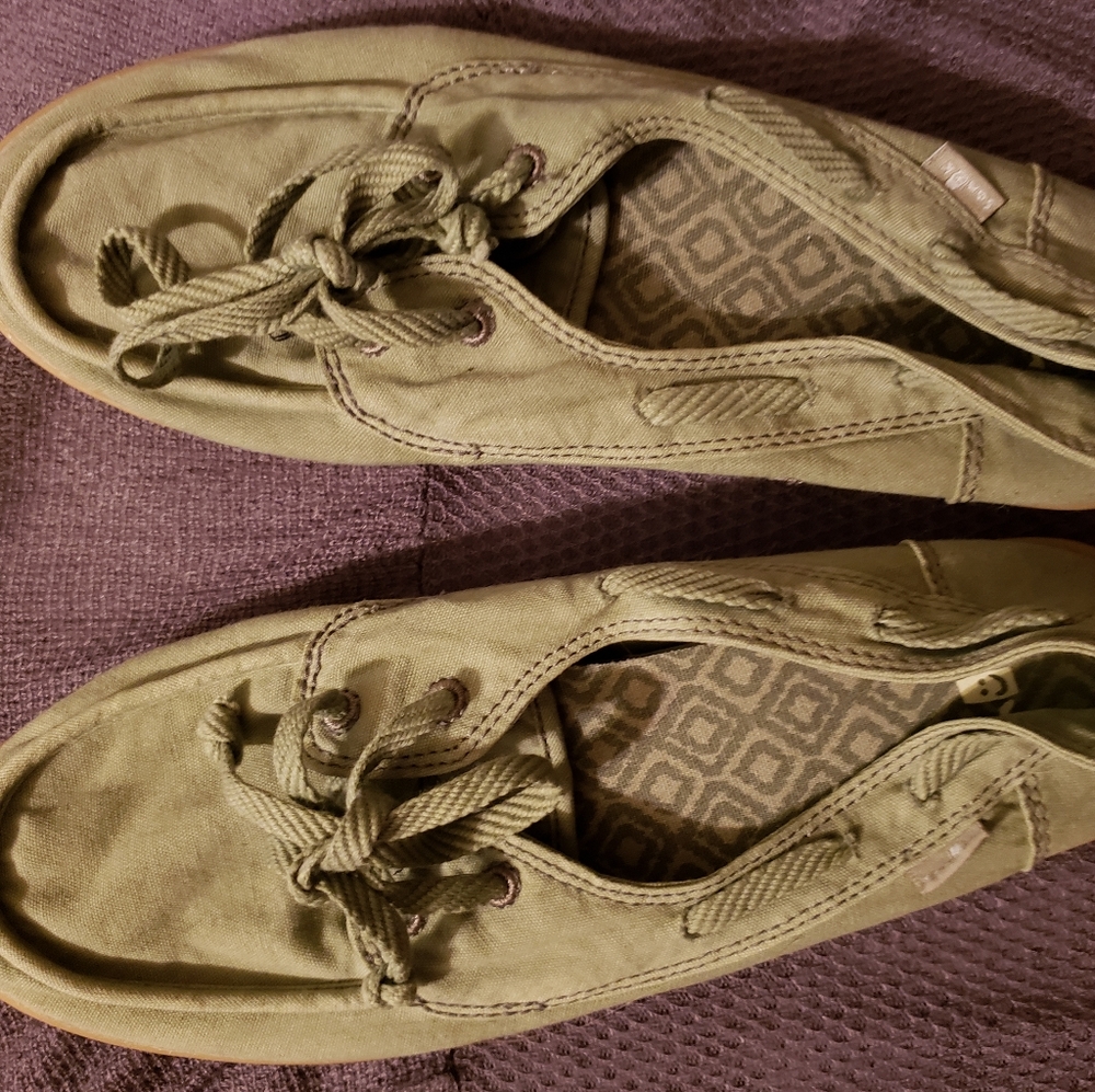 Sanuk Canvas Shoe